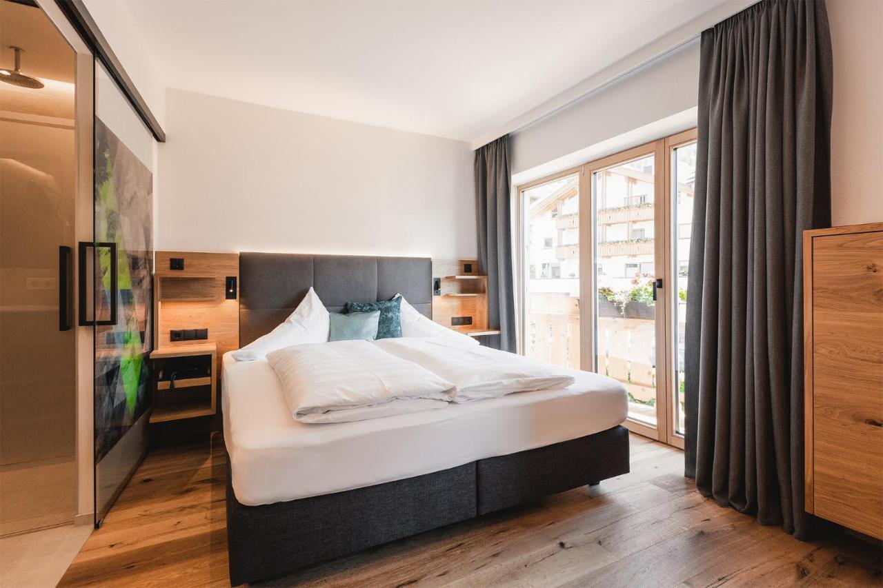 Hotel Garni Hubertushof Fiss Habitación foto